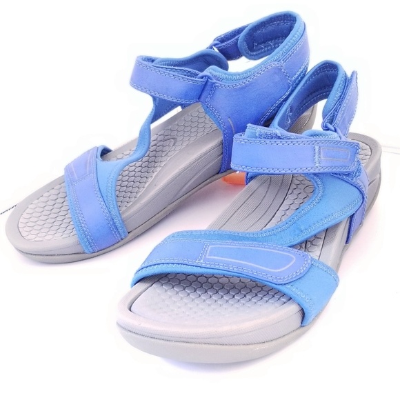 baretraps rebound sandals donatella